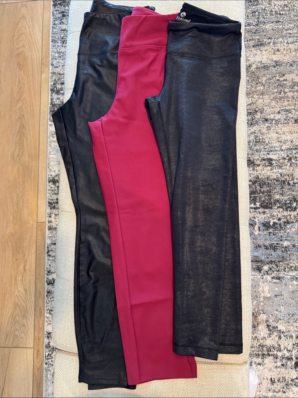Women’s Leggings in Black and Magenta